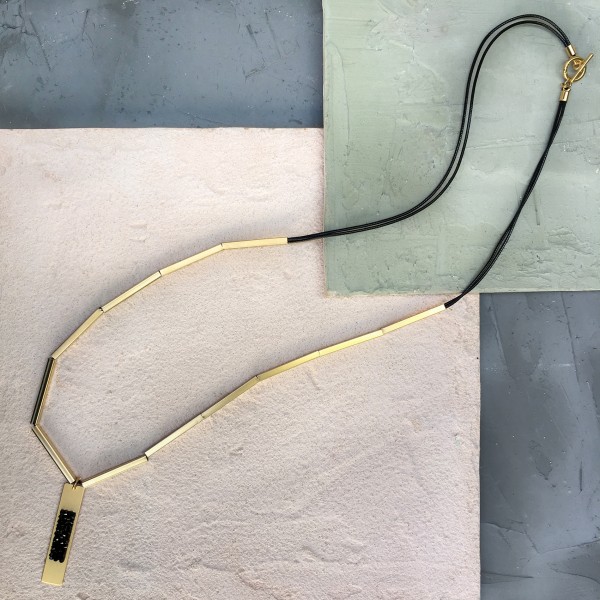 N-687-GOLD-BLACK--600x600
